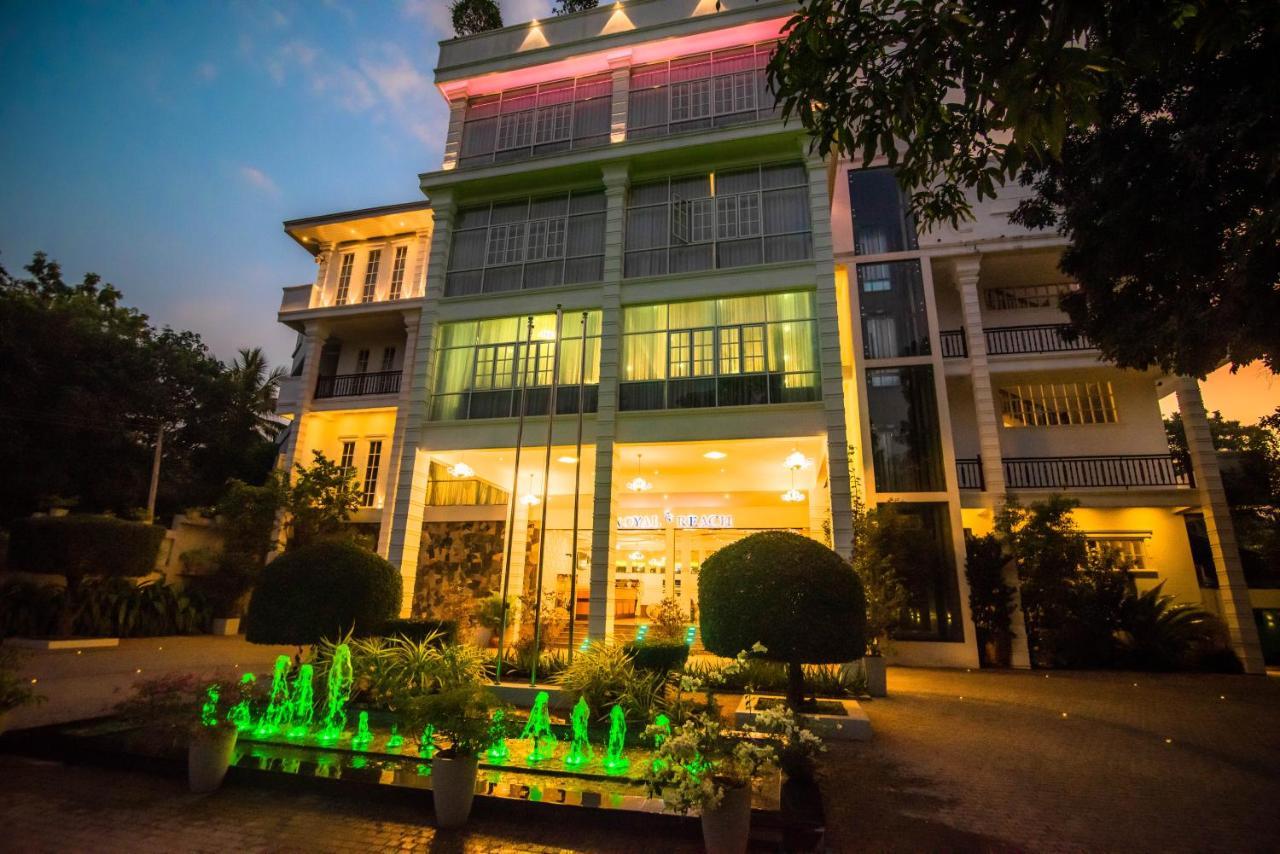 Royal Reach Udawalawe Hotel Buitenkant foto