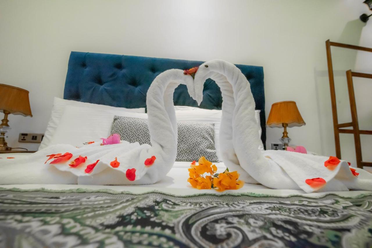 Royal Reach Udawalawe Hotel Buitenkant foto